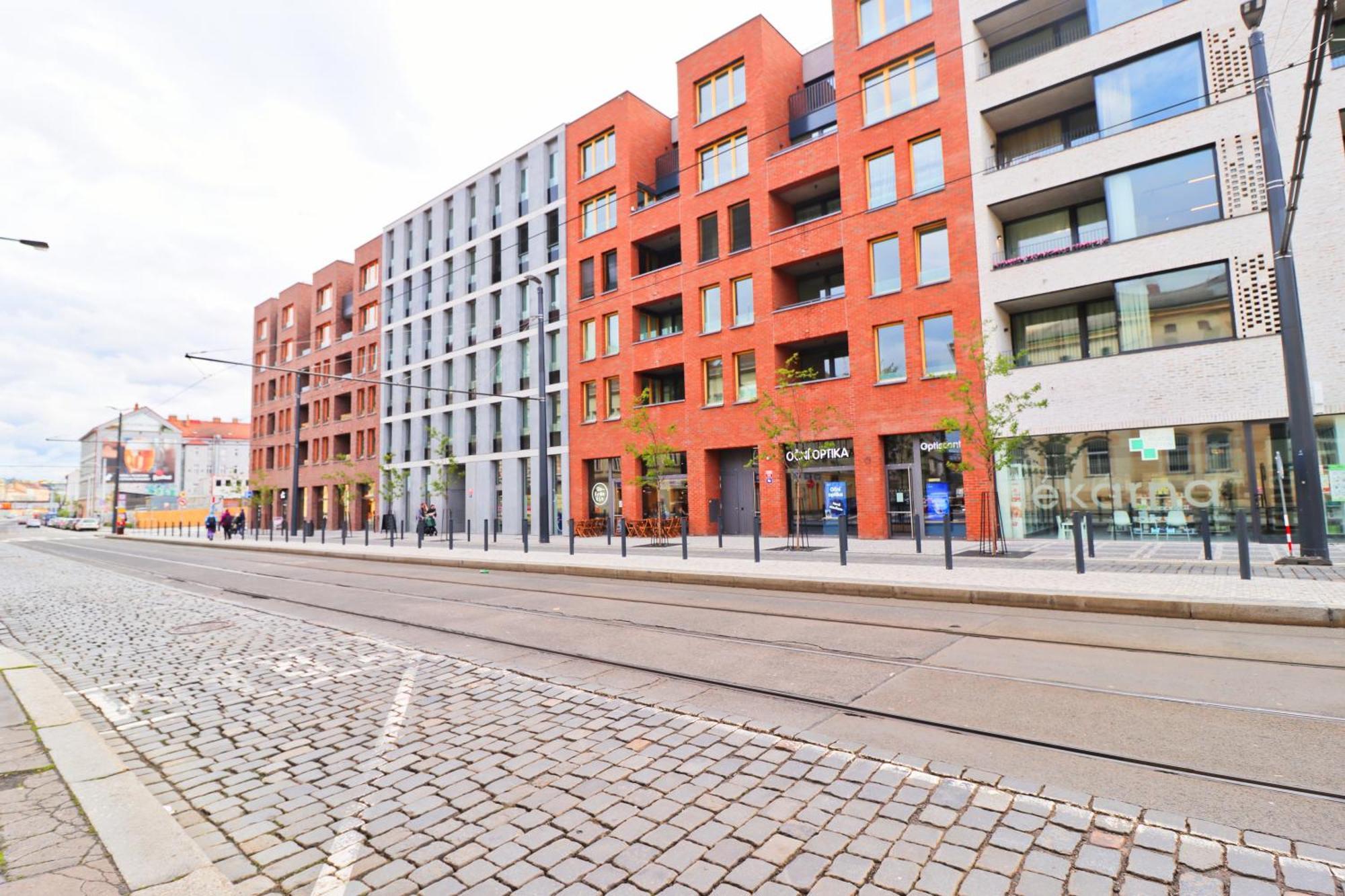 Sunny Apartment In Smichov, Prague 5 Εξωτερικό φωτογραφία
